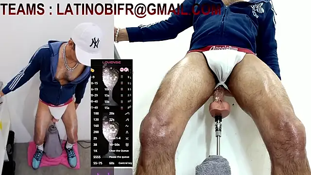 Snapshot of VISIOBISEX chatting on October 11, 8:24 pm VISIOBISEX online show from October 11, 8:24 pm