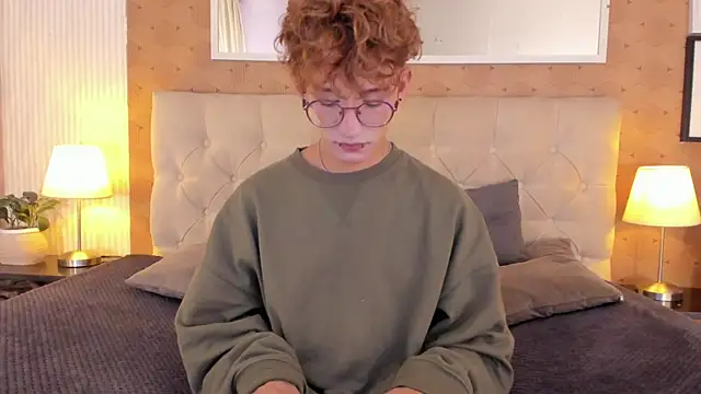 iiangel  online show from November 7, 4:16 am