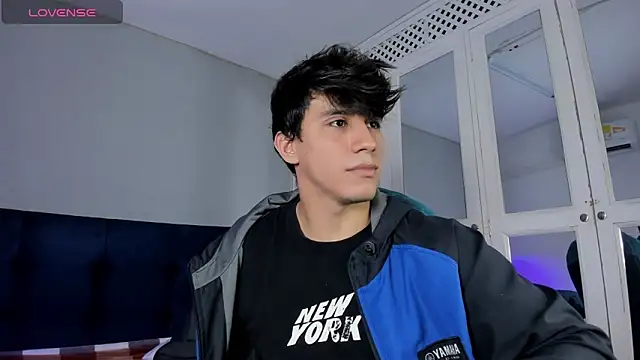 Allex Cano online show from February 21, 3:18 am