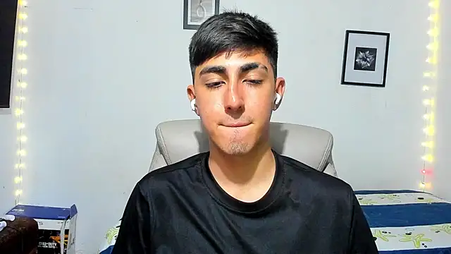 babymaik online show from November 12, 5:24 am