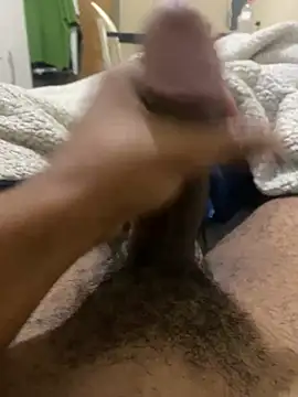 Snapshot of ldkzinnn chatting on March 5, 8:01 pm ldkzinnn online show from March 5, 8:01 pm