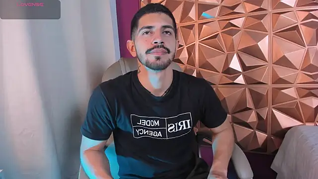 AlejandroStormm online show from February 19, 8:49 pm