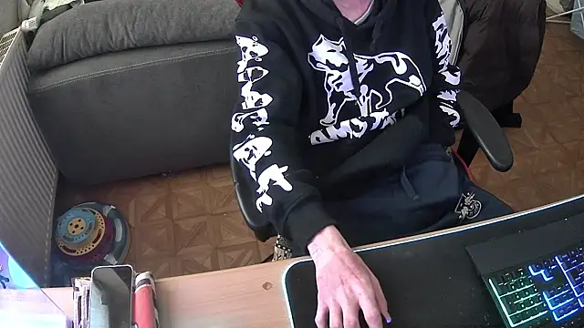 DerGeileLoveboy online show from October 27, 1:24 pm