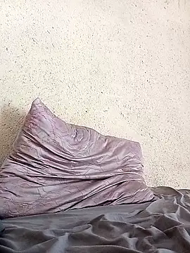 lilpip online show from December 2, 5:43 am