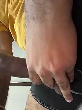 monstercock1110 online show from December 1, 2:31 pm