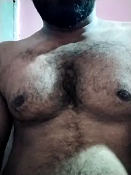 Snapshot of sexymoderater chatting on February 21, 6:29 am sexymoderater online show from February 21, 6:29 am