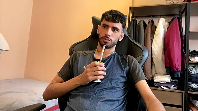 iendriw online show from November 5, 7:16 pm