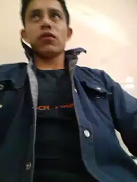 cachondo93 online show from March 13, 6:26 am