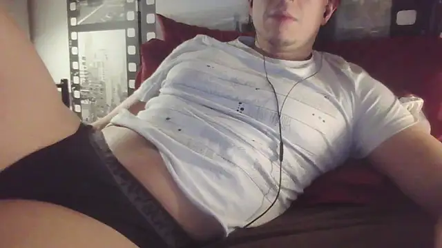 Introlatino88 online show from March 12, 11:33 pm