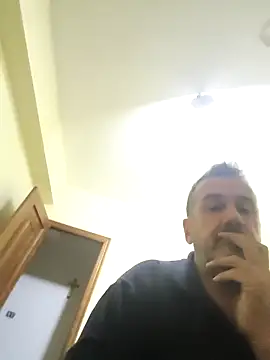 Snapshot of Andros1975 chatting on October 6, 6:56 pm Andros1975 online show from October 6, 6:56 pm