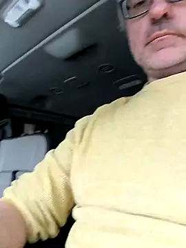 Snapshot of bavaricus123 chatting on March 16, 10:11 am bavaricus123 online show from March 16, 10:11 am