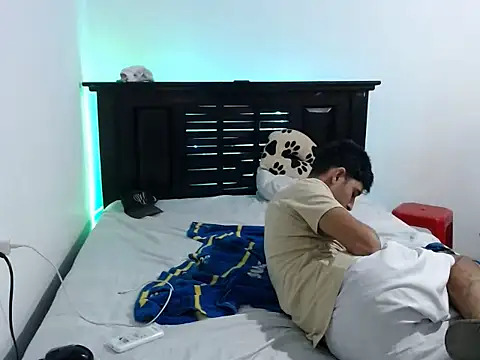 abrahamm 256 online show from December 3, 2:28 am