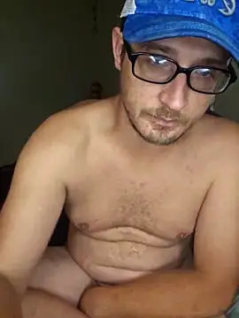 dylanroberts1995 online show from March 18, 3:22 pm