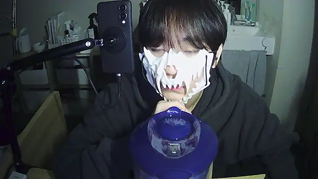sdamvo2 online show from June 27, 1:28 pm