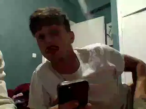 alin22010 online show from November 14, 2:26 am