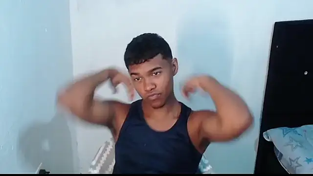 Snapshot of Jampier_sexyboy chatting on March 8, 1:15 am Jampier sexyboy online show from March 8, 1:15 am