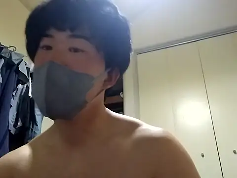 taaaaaa- online show from March 1, 2:17 pm