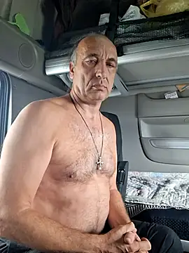 aleksis1313 online show from October 6, 2:22 pm