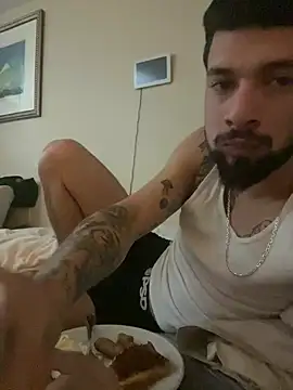 Burrex0101 online show from March 3, 3:24 pm