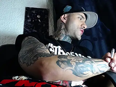 dante d angelo  online show from October 31, 6:04 am