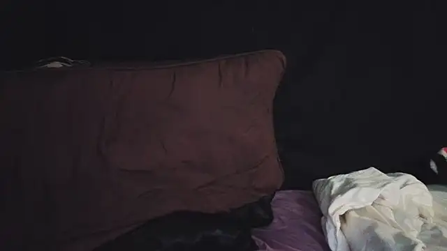 Ilovepussy1911 online show from June 18, 9:58 am