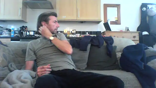 Snapshot of Grower_and_shower chatting on September 26, 3:43 pm Grower and shower online show from September 26, 3:43 pm