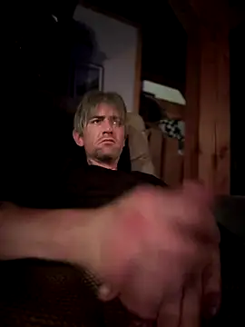 6poundtown9 online show from October 28, 8:55 pm