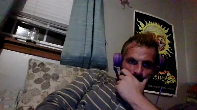 Snapshot of Tomtomlee158 chatting on October 16, 2:30 am Tomtomlee158 online show from October 16, 2:30 am