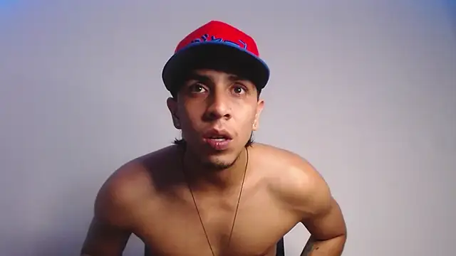 Monkey uchiha777 online show from January 15, 9:24 am