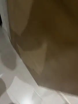 Monkey uchiha777 online show from April 2, 6:32 am