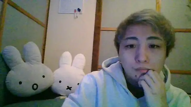 ryokunero online show from March 8, 11:55 am