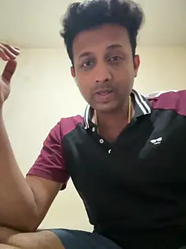 MIRTHICK2002 online show from May 8, 9:48 pm