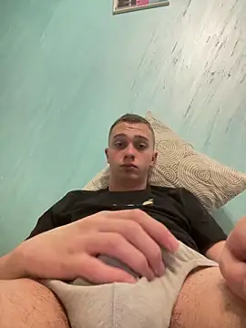 milan8886 online show from March 8, 7:07 pm