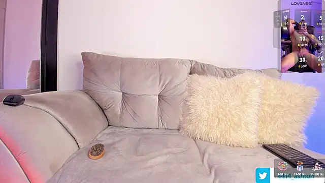 AshtonnSummer online show from October 9, 3:17 pm