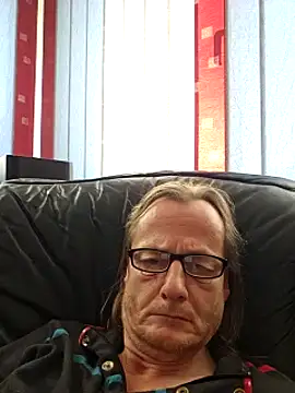 namorreyeb1 online show from December 28, 1:40 pm