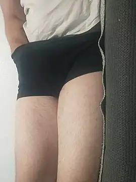 gui67675 online show from October 9, 6:18 am