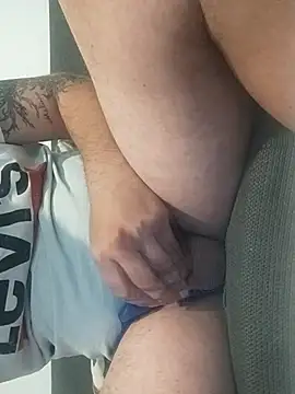 gui67675 online show from October 25, 4:25 am