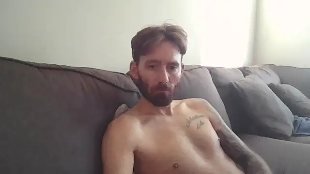 Snapshot of whowantsacreampie chatting on October 29, 9:29 pm whowantsacreampie online show from October 29, 9:29 pm