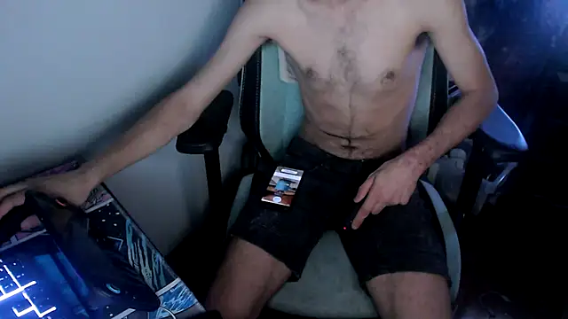 Snapshot of twink69Finger chatting on October 11, 1:59 pm twink69Finger online show from October 11, 1:59 pm