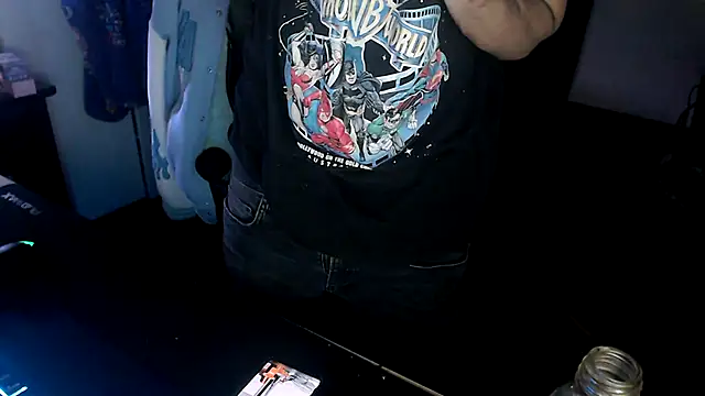 Snapshot of twink69Finger chatting on October 3, 3:39 pm twink69Finger online show from October 3, 3:39 pm