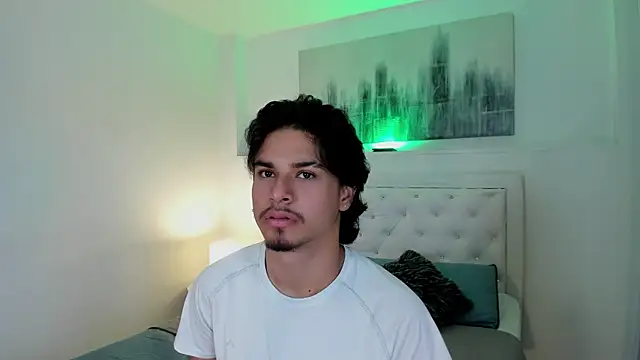 MathewAdams online show from January 8, 6:35 pm