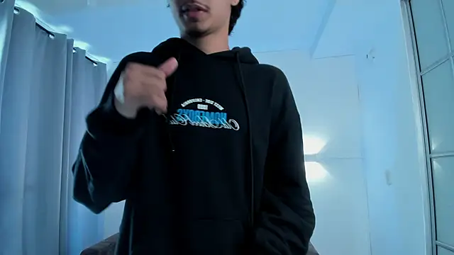 MathewAdams online show from October 17, 7:07 pm