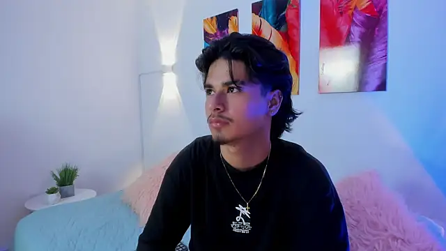 MathewAdams online show from September 22, 6:40 pm