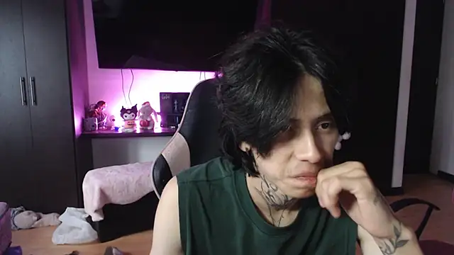 xIce Boy online show from December 14, 10:28 pm