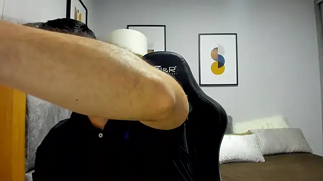 Dante Storm online show from December 22, 4:15 pm