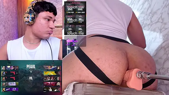 AndrewPeach  online show from January 10, 9:41 pm