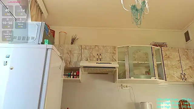 Snapshot of Danny__Magic chatting on September 19, 1:33 pm Danny  Magic online show from September 19, 1:33 pm