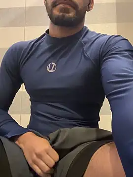 Leon  Hart  online show from June 8, 2:29 pm