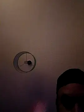 kredazzbigdick online show from November 18, 6:17 am