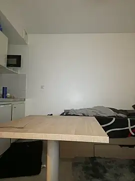 Renoirmonter online show from March 1, 7:13 pm